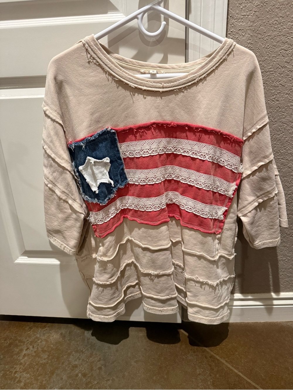 Blue Velvet Flag Appliqué Short Sleeve Top - Cream & Red